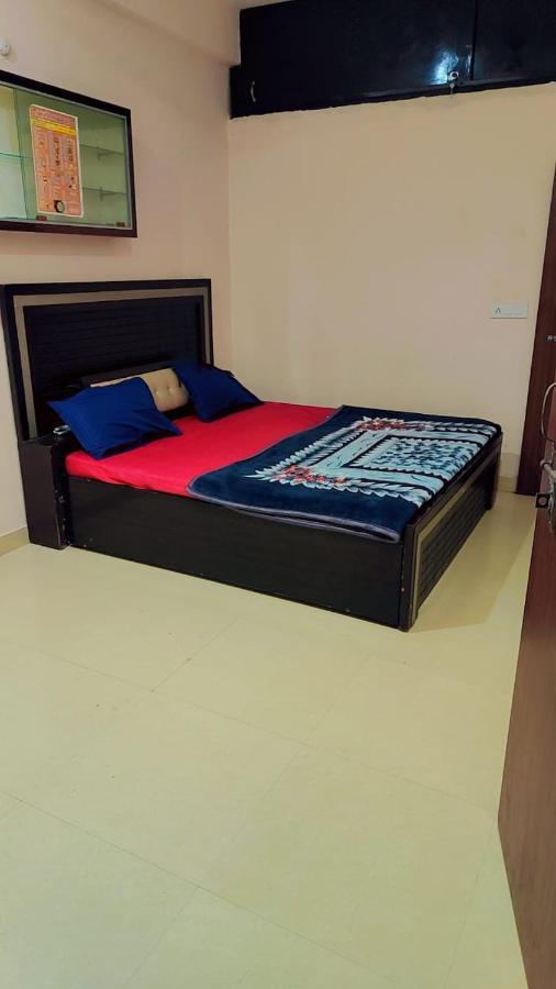 Guest house Saundarya Dham Vrindavan